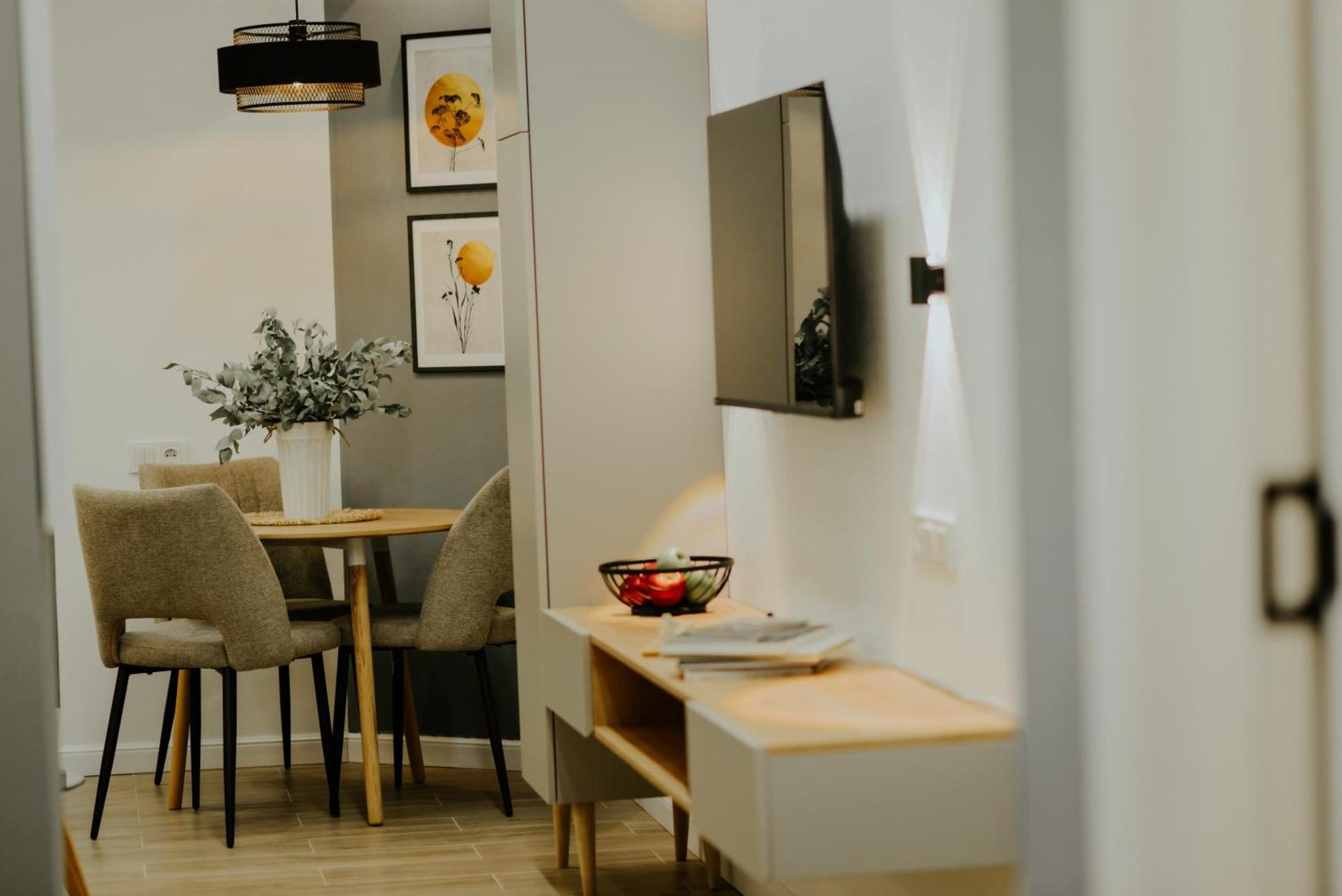 Luxury Inn Grand Residences Tbilisi Exterior photo